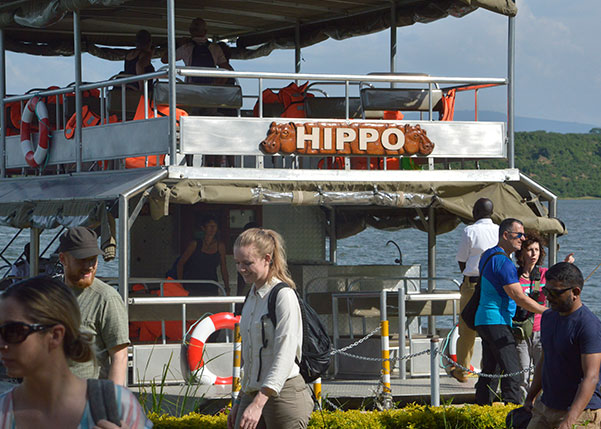 Queen Elizabeth Boat cruise