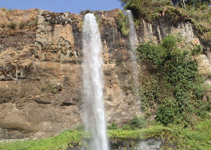 Sipi falls hiking